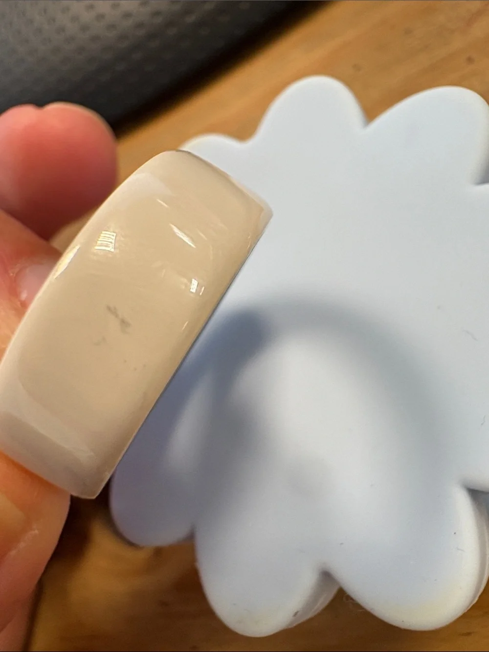 Oura Ring 4 Ceramic